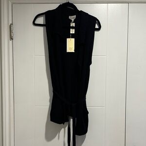 Wilfred Black Sleeveless Vest